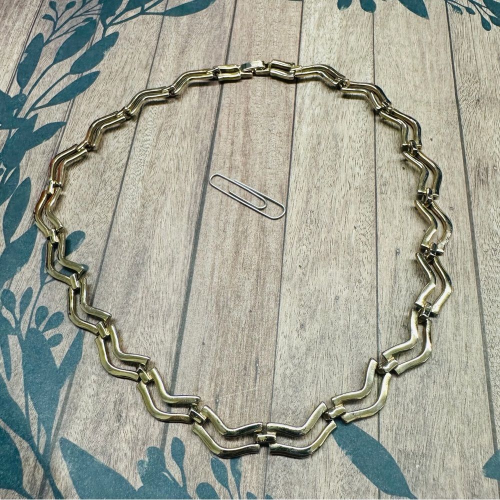 ANM Gold‎ Vintage Wave Necklace Signed B7